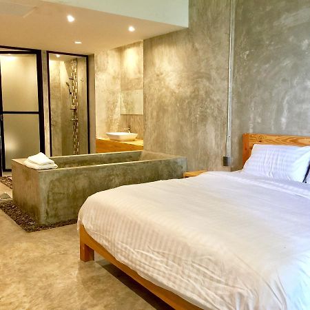 Klim Hotel Buriram Esterno foto