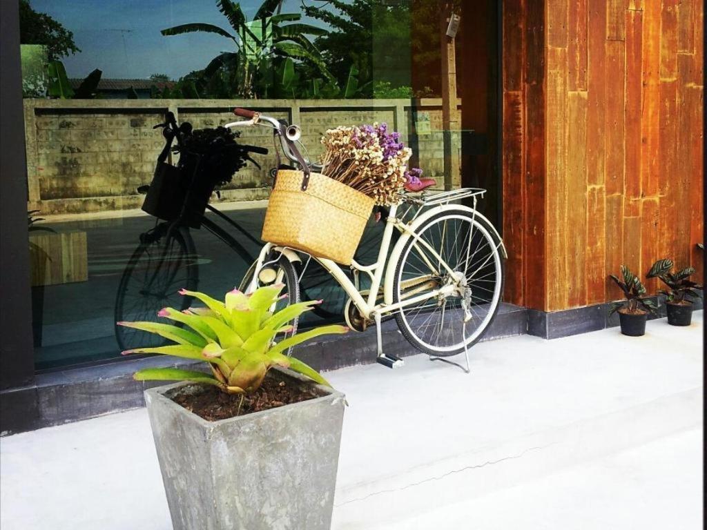 Klim Hotel Buriram Esterno foto