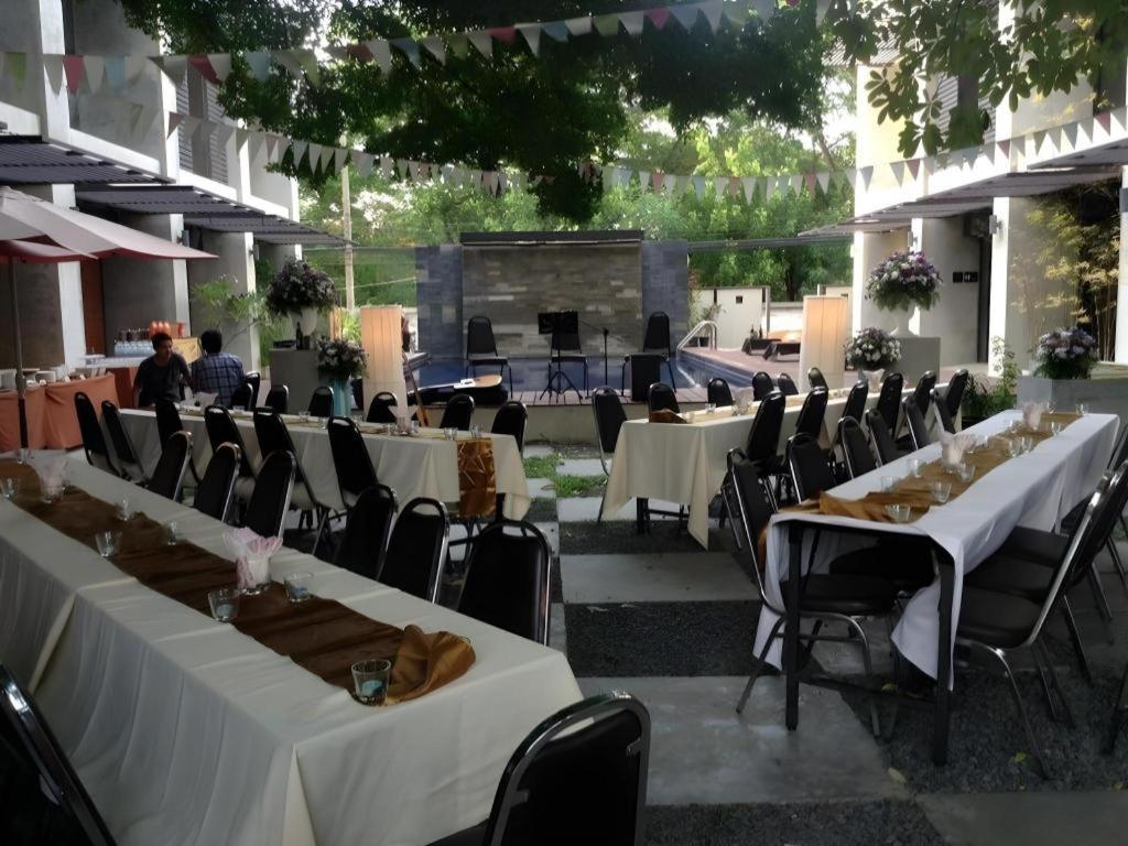 Klim Hotel Buriram Esterno foto